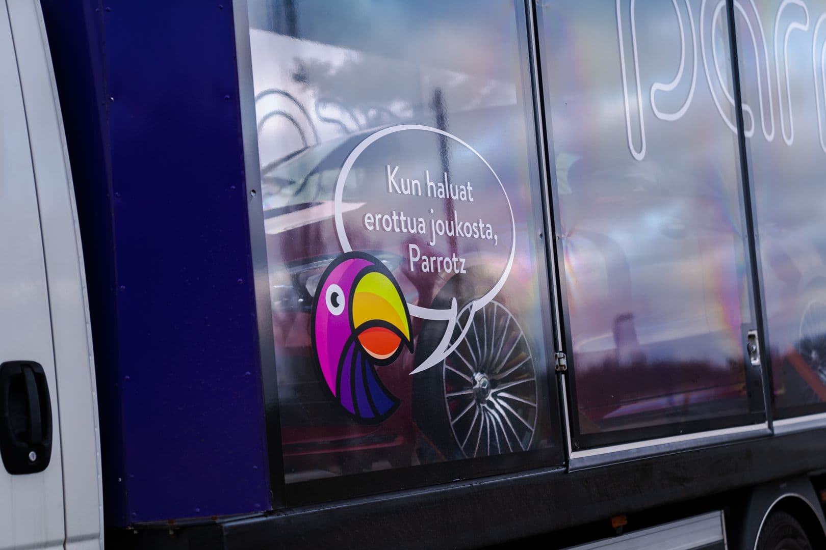 Kotiinkuljetus ja netistä ostaminen